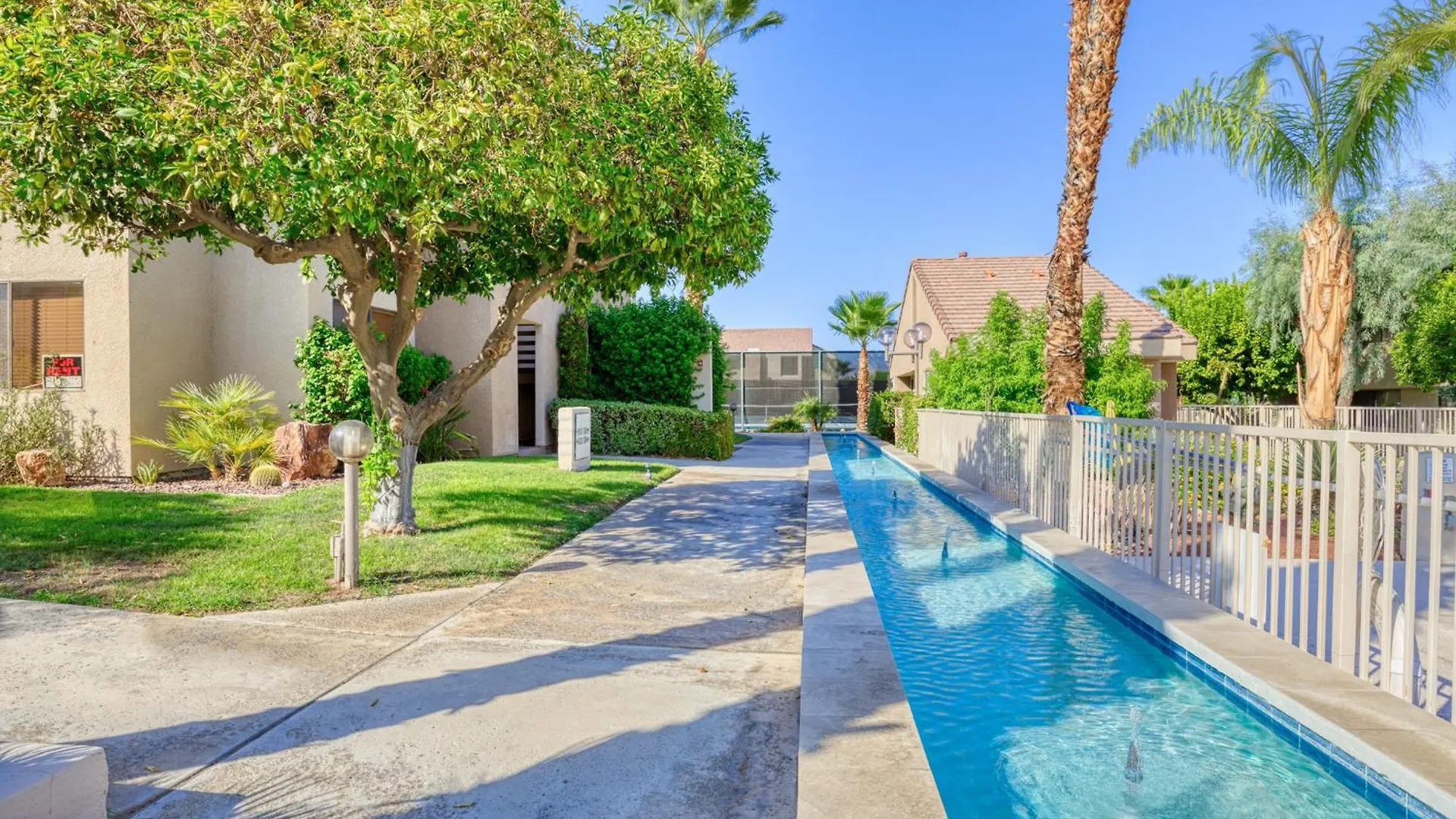1Br Plaza Villas Bliss - Downtown Ps Palm Springs